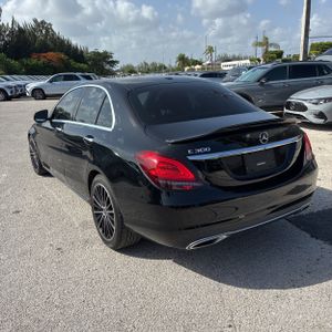 صورة 4 لـ 2021 Mercedes-BENZ C-CLASS
