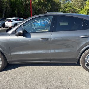 PORSCHE CAYENNE COUPE - 4