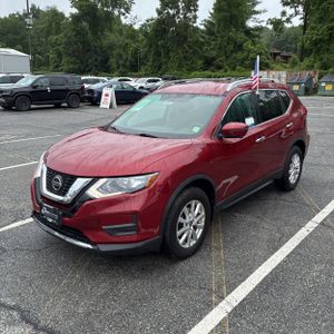 2018 Nissan ROGUE SV — фото 1
