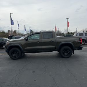 CHEVROLET COLORADO TRAIL BOSS - 3