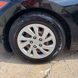 صورة مصغرة 17 لـ 2018 Hyundai ELANTRA SE