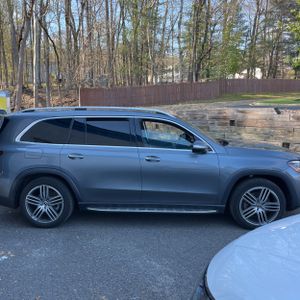 MERCEDES-BENZ GLS - 10