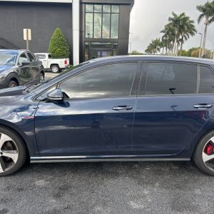 VOLKSWAGEN GOLF GTI S - 4