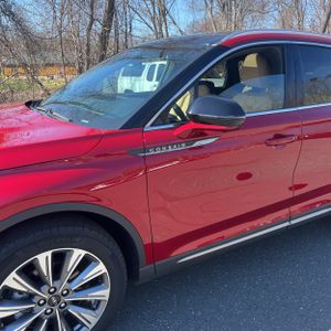 LINCOLN CORSAIR RESERVE - 2