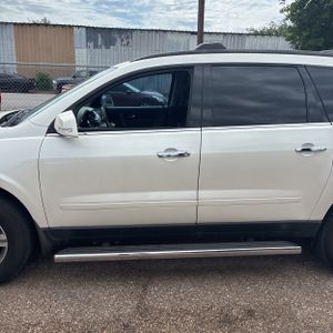 CHEVROLET TRAVERSE LT - 3