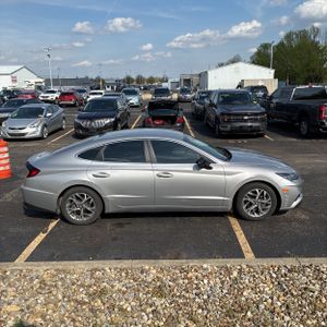 HYUNDAI SONATA SEL - 10