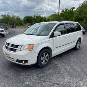 DODGE GRAND CARAVAN SXT - 1
