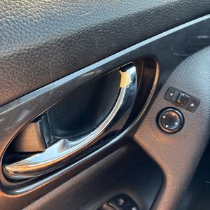 2017 Nissan ROGUE SV — фото 63