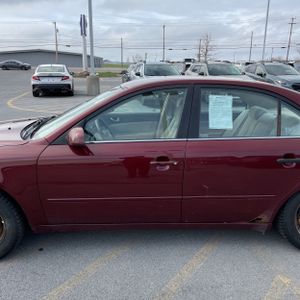 HYUNDAI SONATA GLS - 4