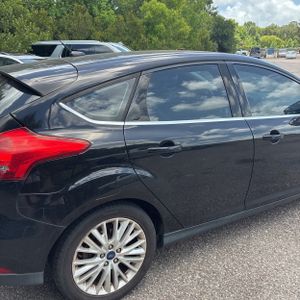 FORD FOCUS TITANIUM - 9