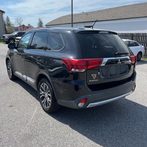 MITSUBISHI OUTLANDER ES - 5