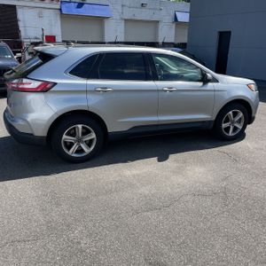 FORD EDGE SEL - 10