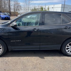 CHEVROLET EQUINOX LS - 4