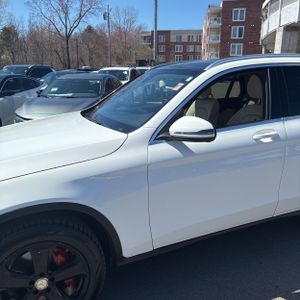 MERCEDES-BENZ GLC - 2