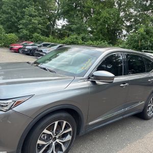 2023 Acura MDX SH-AWD W/TECH photo 2