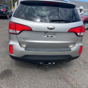 KIA SORENTO EX - 7