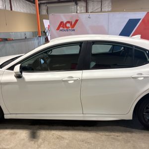 TOYOTA CAMRY - 4