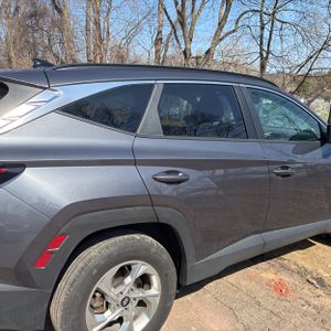 HYUNDAI TUCSON SEL - 9