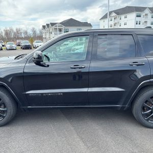 JEEP GRAND CHEROKEE - 4