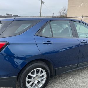 CHEVROLET EQUINOX LS - 9