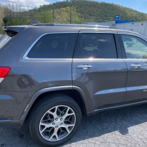 JEEP GRAND CHEROKEE - 9