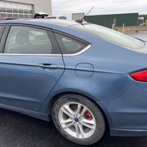 FORD FUSION SE - 6