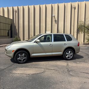 2006 Porsche CAYENNE S photo 3