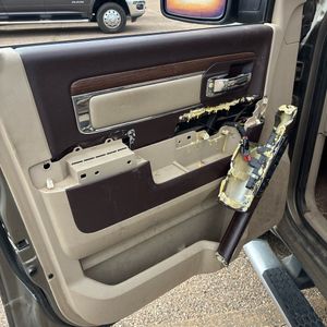 2013 RAM 1500 LARAMIE photo 55