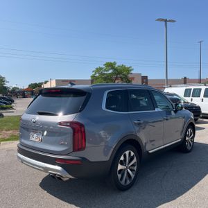 صورة 8 لـ 2020 KIA TELLURIDE S