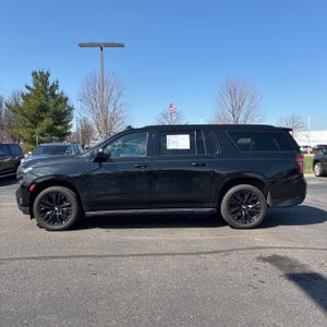 CHEVROLET SUBURBAN RST - 3