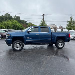 صورة 4 لـ 2018 Chevrolet SILVERADO 1500 LTZ Z71