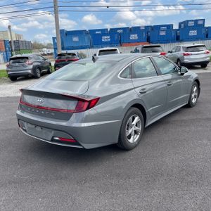 HYUNDAI SONATA SE - 8