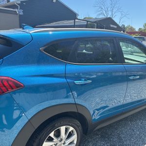 HYUNDAI TUCSON VALUE - 9
