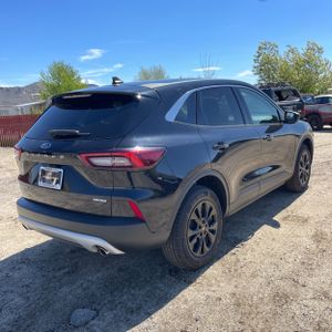 FORD ESCAPE ACTIVE - 8