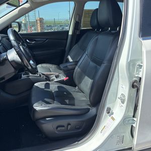 2018 Nissan ROGUE SL — миниатюра 32