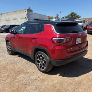 JEEP COMPASS LIMITED 4X4 - 5