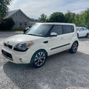 KIA SOUL + - 1