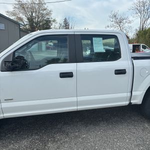 FORD F-150 XL - 4
