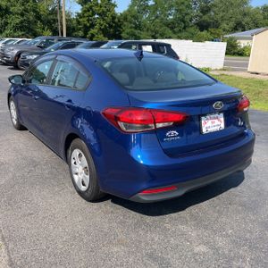 2018 KIA FORTE LX — фото 5