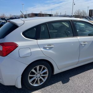 SUBARU IMPREZA PREMIUM - 9