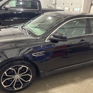 FORD TAURUS SHO - 2