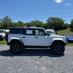 FORD BRONCO RAPTOR - 10