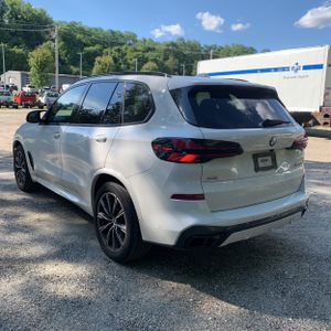 2024 BMW X5 M60I 照片 5