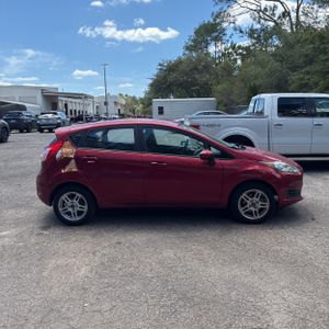 FORD FIESTA SE - 10