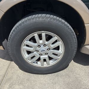 2013 FORD EXPEDITION XLT 缩略图 17