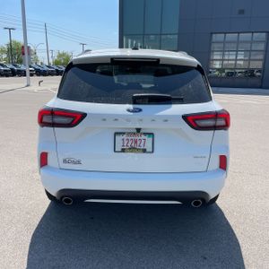 FORD ESCAPE ST-LINE - 7
