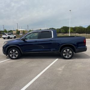 Honda Ridgeline RTL-T - 3