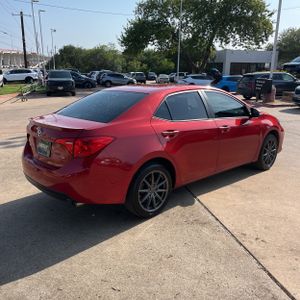 2017 Toyota COROLLA SE 照片 8
