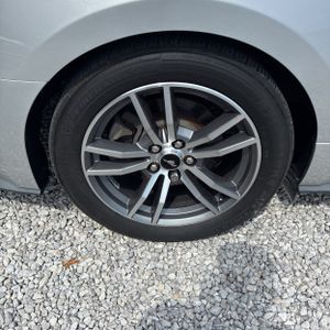 2016 FORD MUSTANG ECOBOOST PREMIUM — фото 19