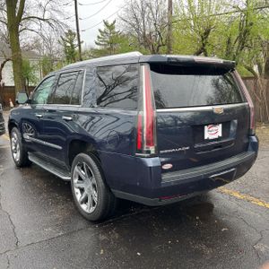 CADILLAC ESCALADE LUXURY - 5